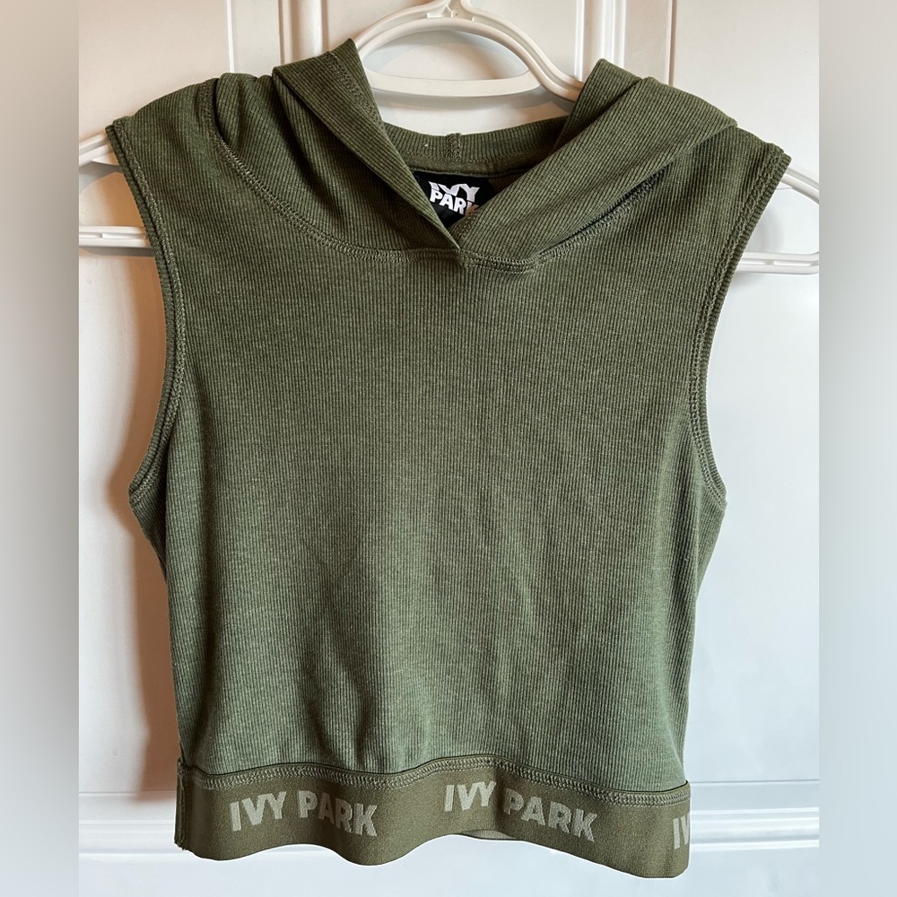 Ivy Park | Small Dark Green Cropped Top With Hood